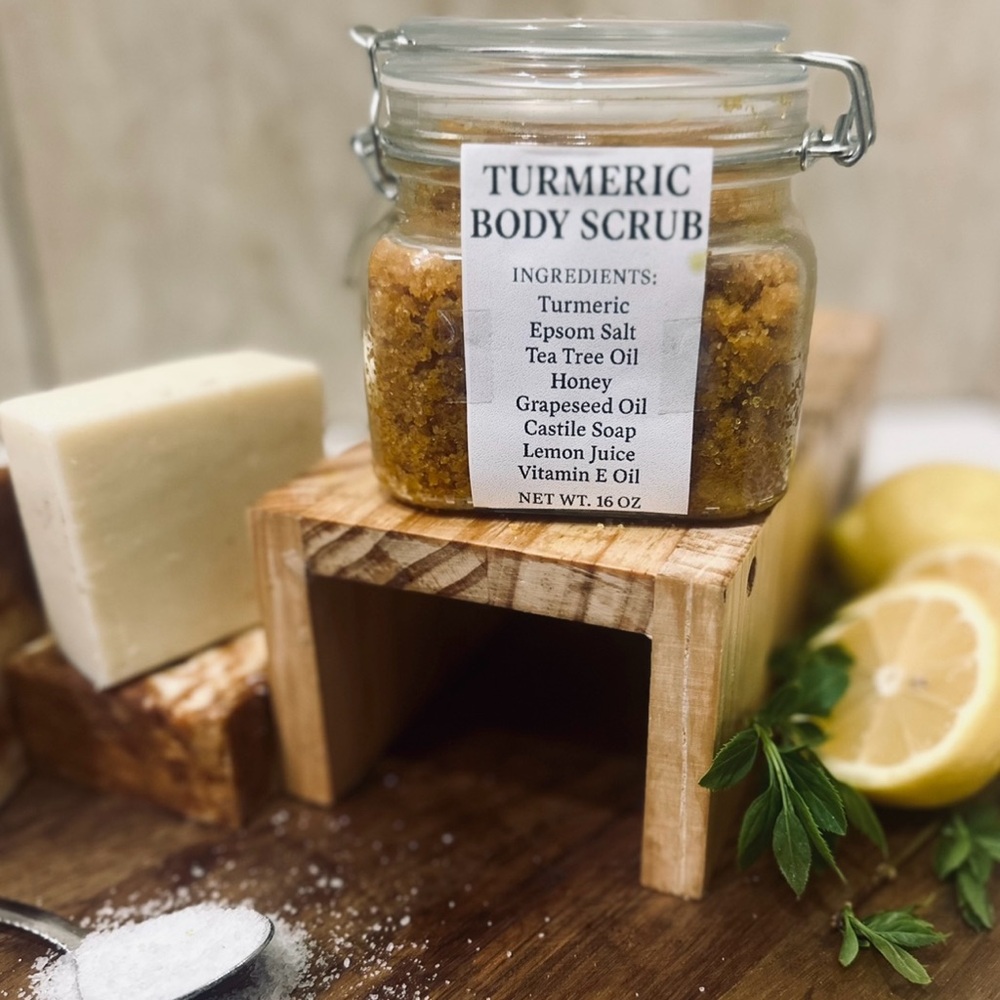 Turmeric Body Scrub - 100% natural.